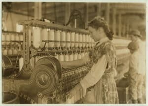 children working in textile mills